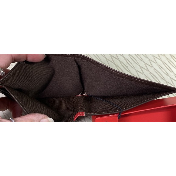 IZOD Genuine Leather Brown Bifold Wallet Cash ID Credit Card NEW 3.5x4.5" - Picture 4 of 8